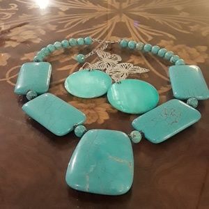 Necklace and Earring set